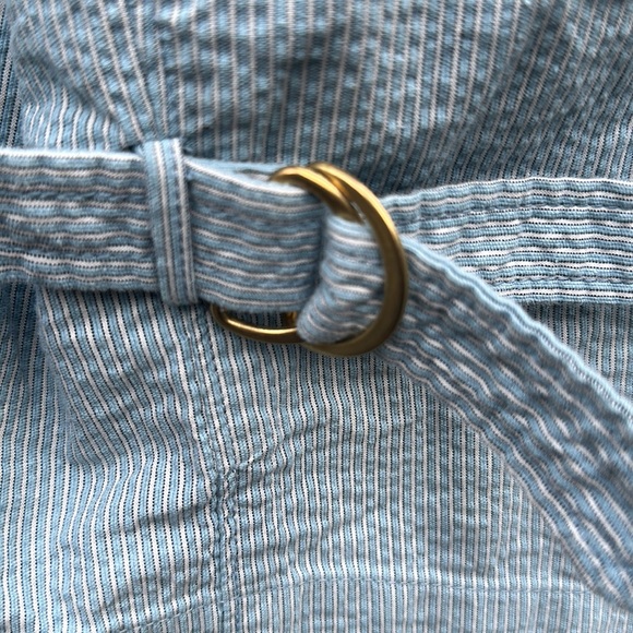 Tulle vest 5 button down belt on back 100% cotton lght blue with white stripes M - Picture 5 of 7